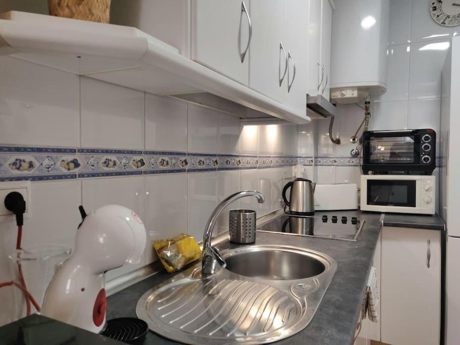 Apartamento Centrico En Fuengirola A 200 Metros De La Playa Exterior foto