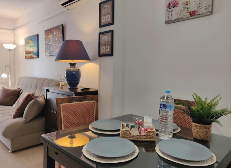 Apartamento Centrico En Fuengirola A 200 Metros De La Playa Exterior foto